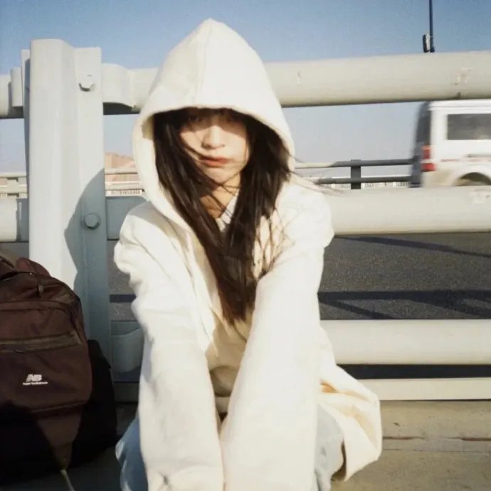 飞女黛丝